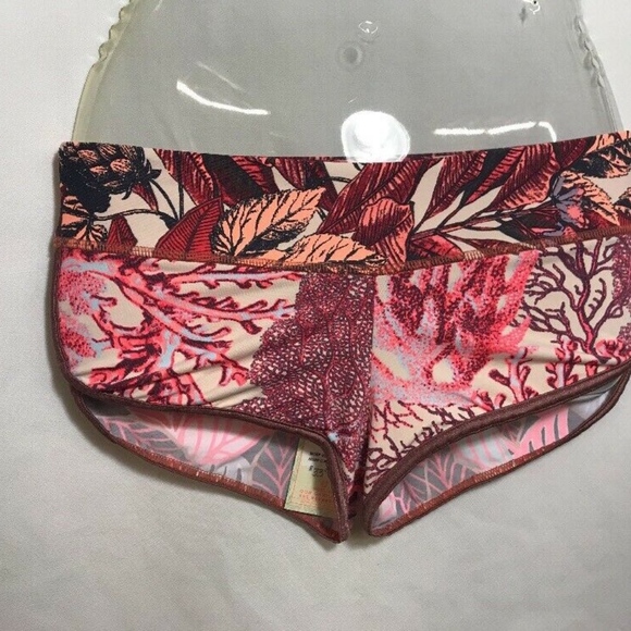 maaji surf shorts